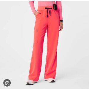 FIGS HIGH WAISTED ISABEL WIDE LEG SCRUB PANT - FIERY CORAL - S